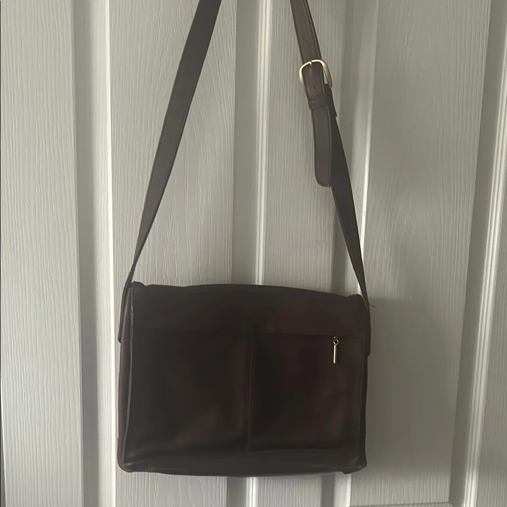 Classic Brown Leather Bag